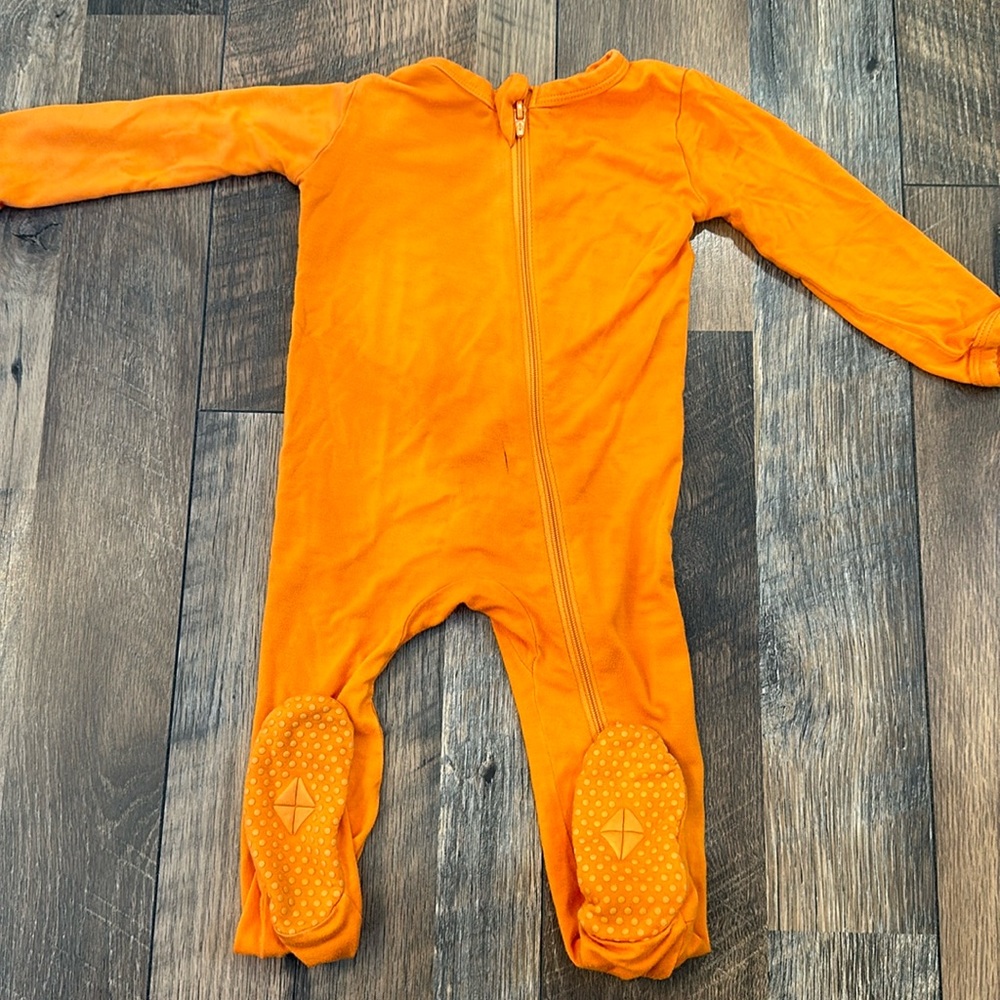 Kyte baby zippered footie 6-12 months